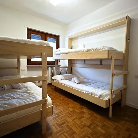 Hostdomus - Hall Lägenhet